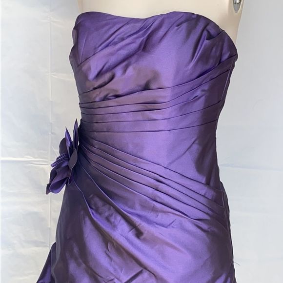 Mari Lee strapless purple prom dress size 3/4 - Picture 3 of 15